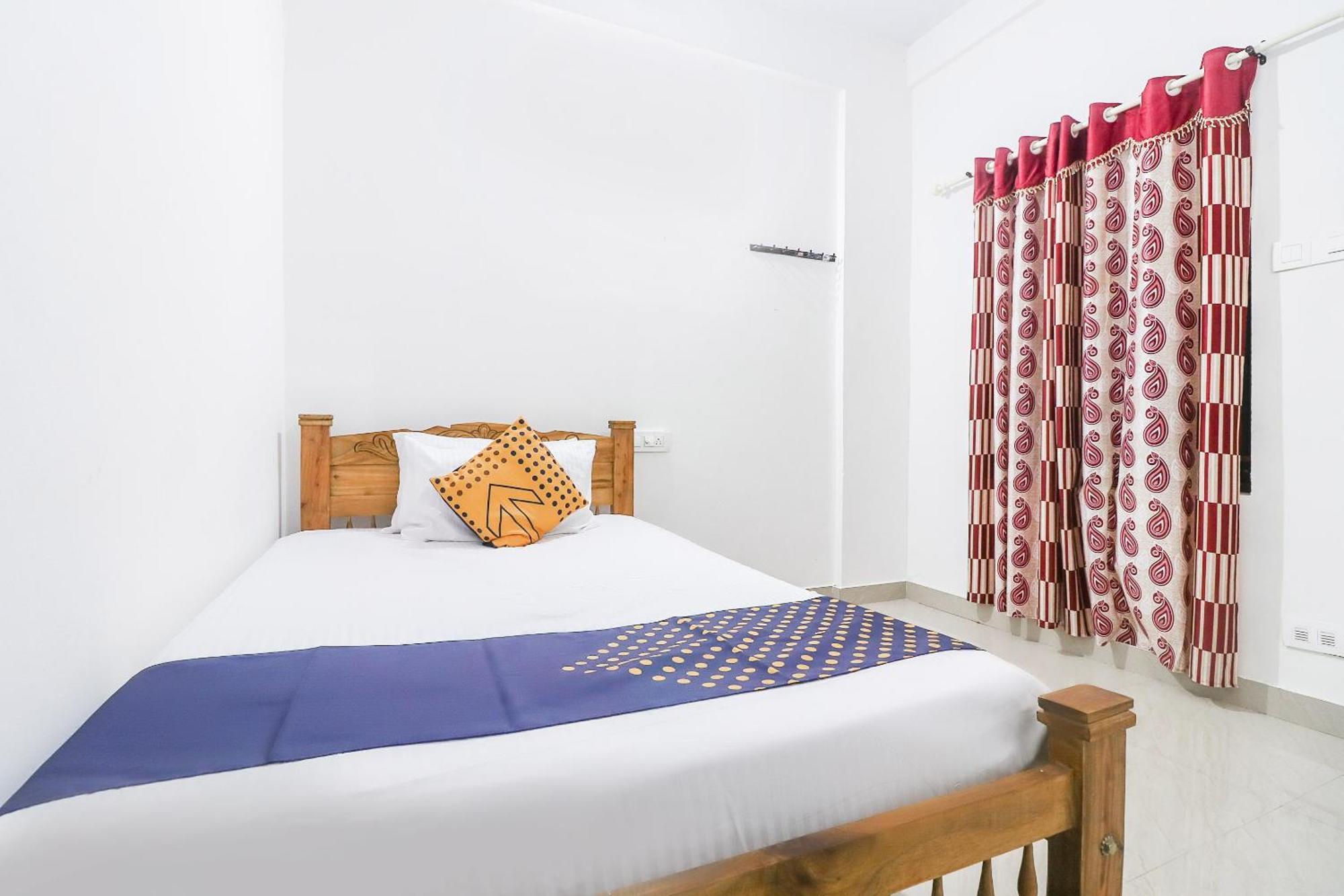 Spot On Rohini Inn Kadampuzha Kottakkal Buitenkant foto