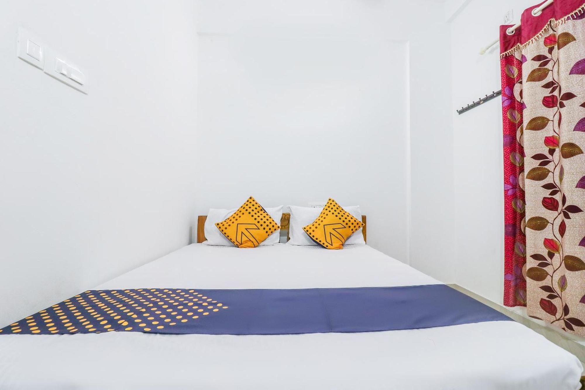Spot On Rohini Inn Kadampuzha Kottakkal Buitenkant foto