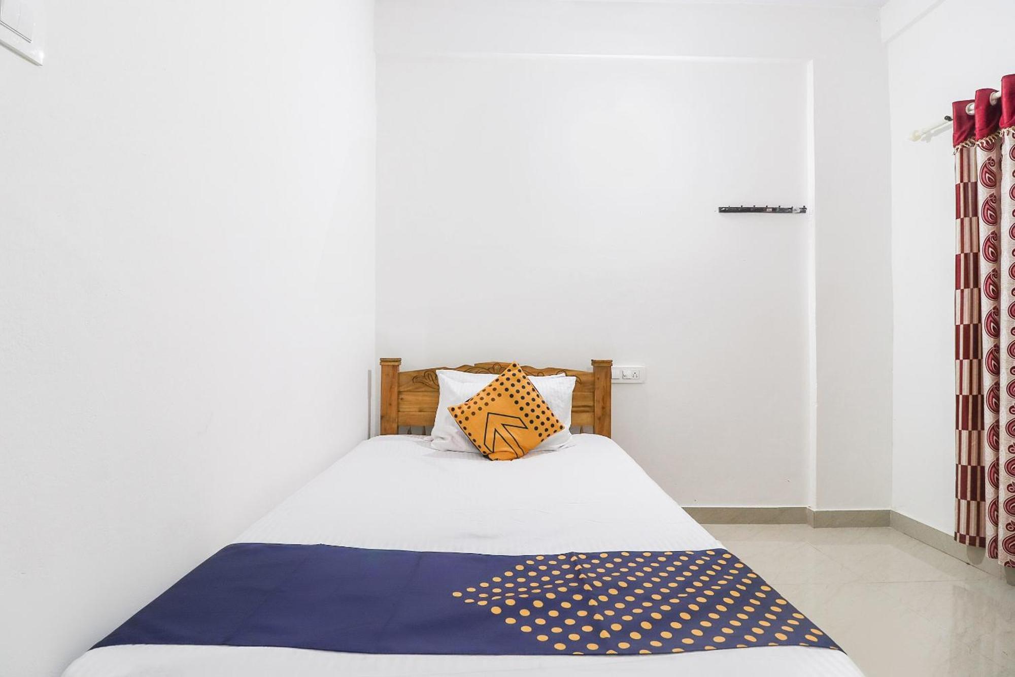 Spot On Rohini Inn Kadampuzha Kottakkal Buitenkant foto